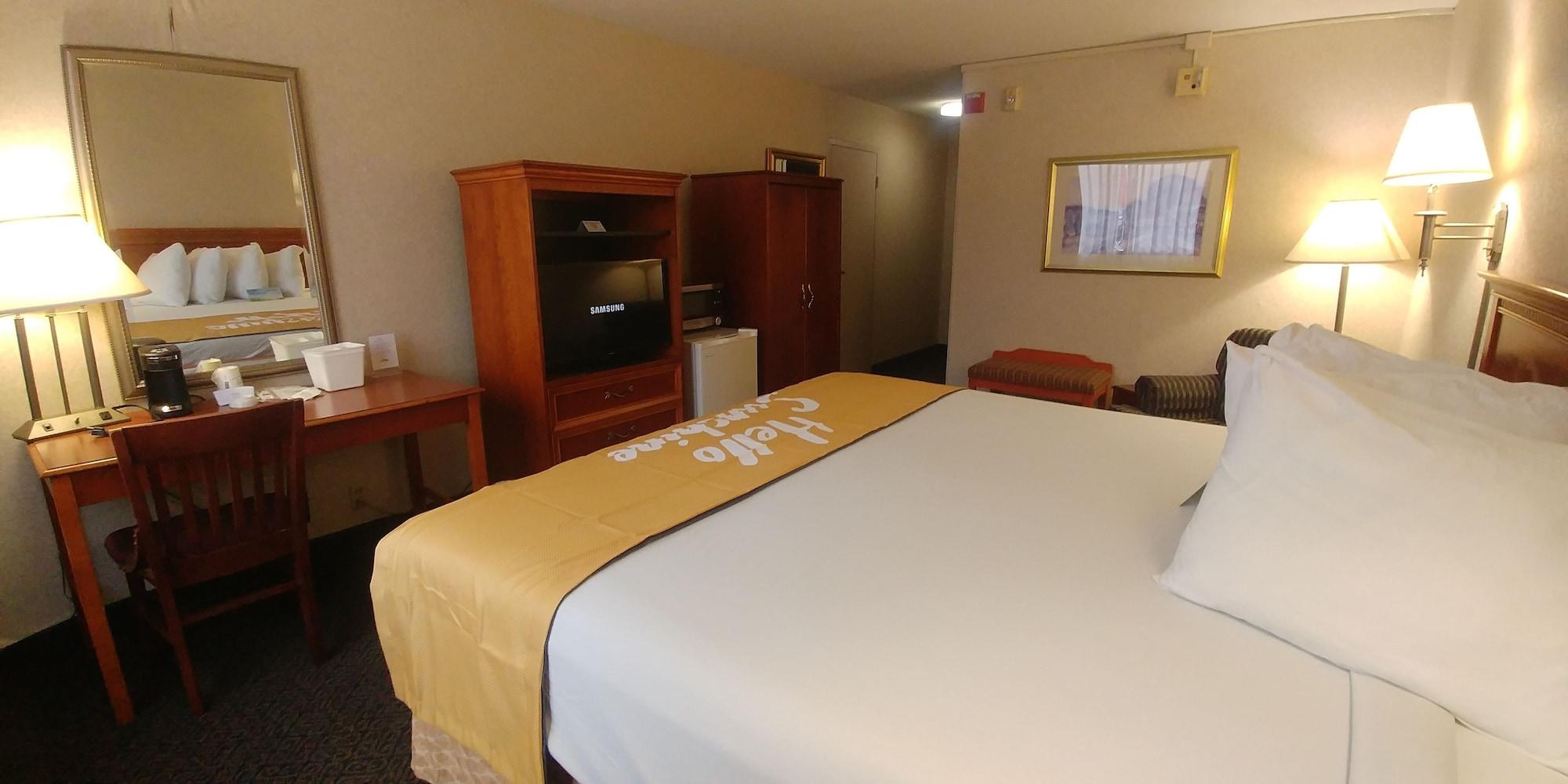 Days Inn By Wyndham Sidney Oh Eksteriør bilde