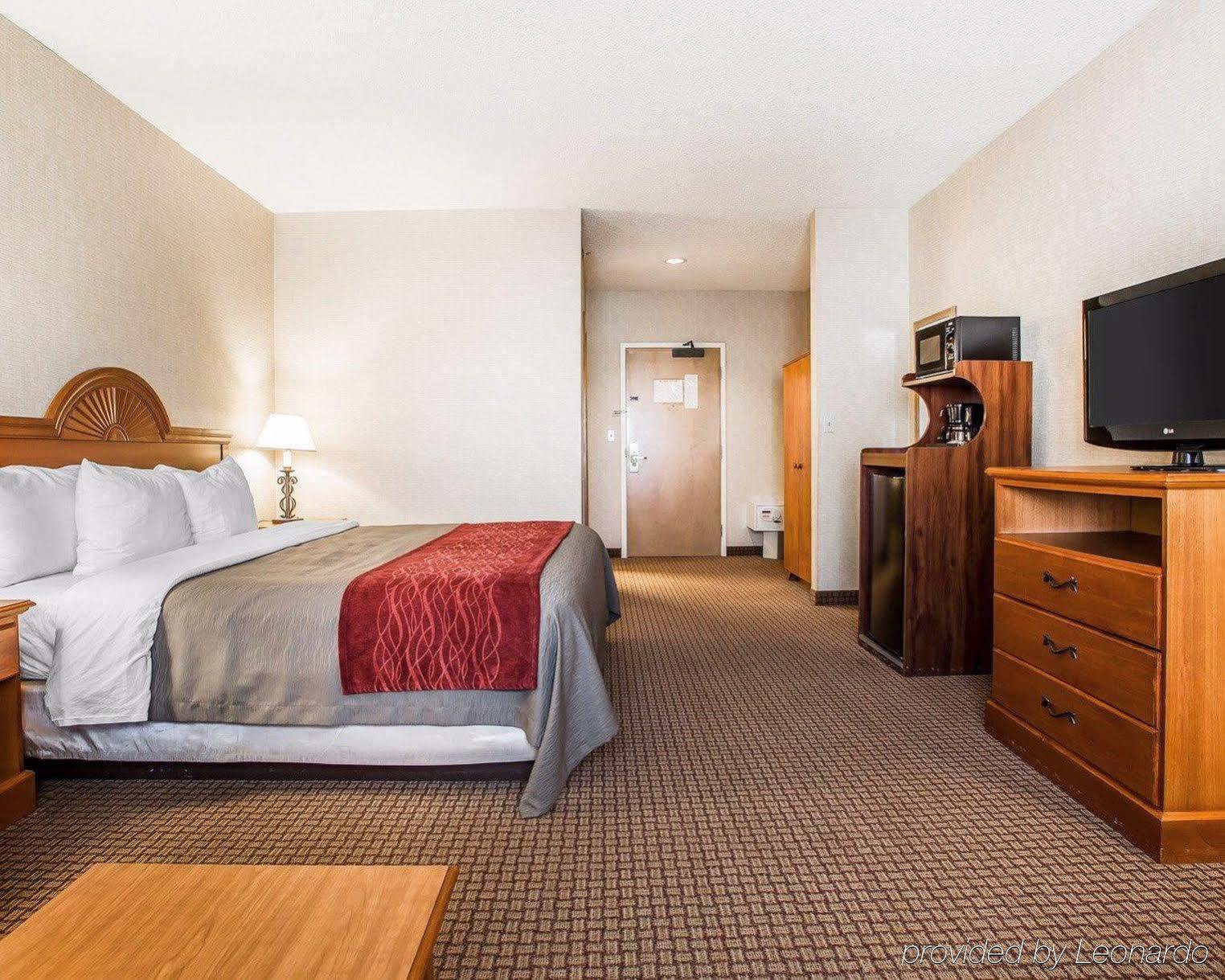 Days Inn By Wyndham Sidney Oh Eksteriør bilde