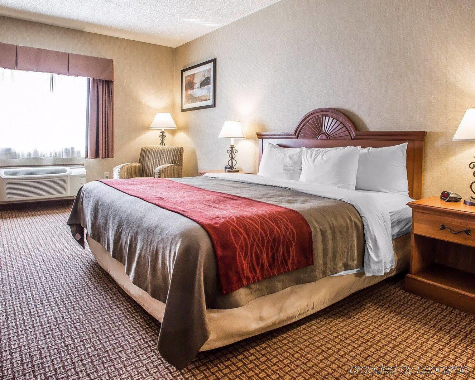Days Inn By Wyndham Sidney Oh Eksteriør bilde
