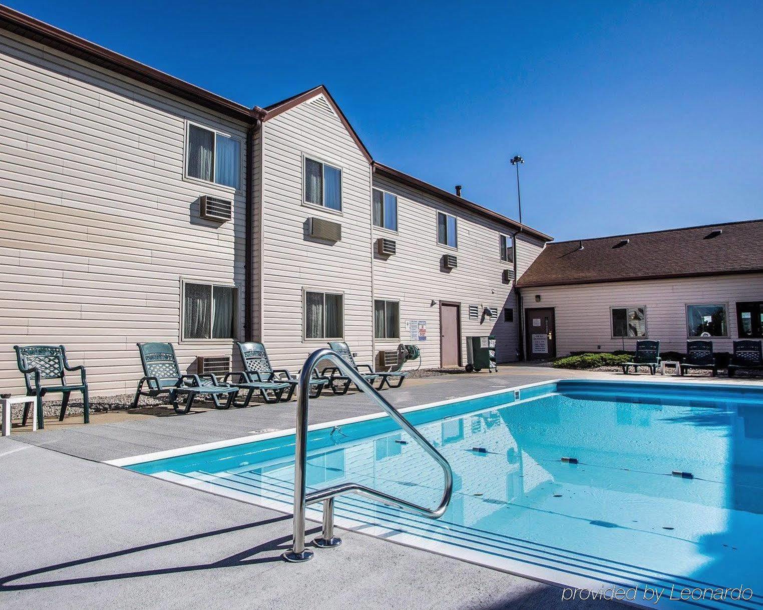 Days Inn By Wyndham Sidney Oh Eksteriør bilde