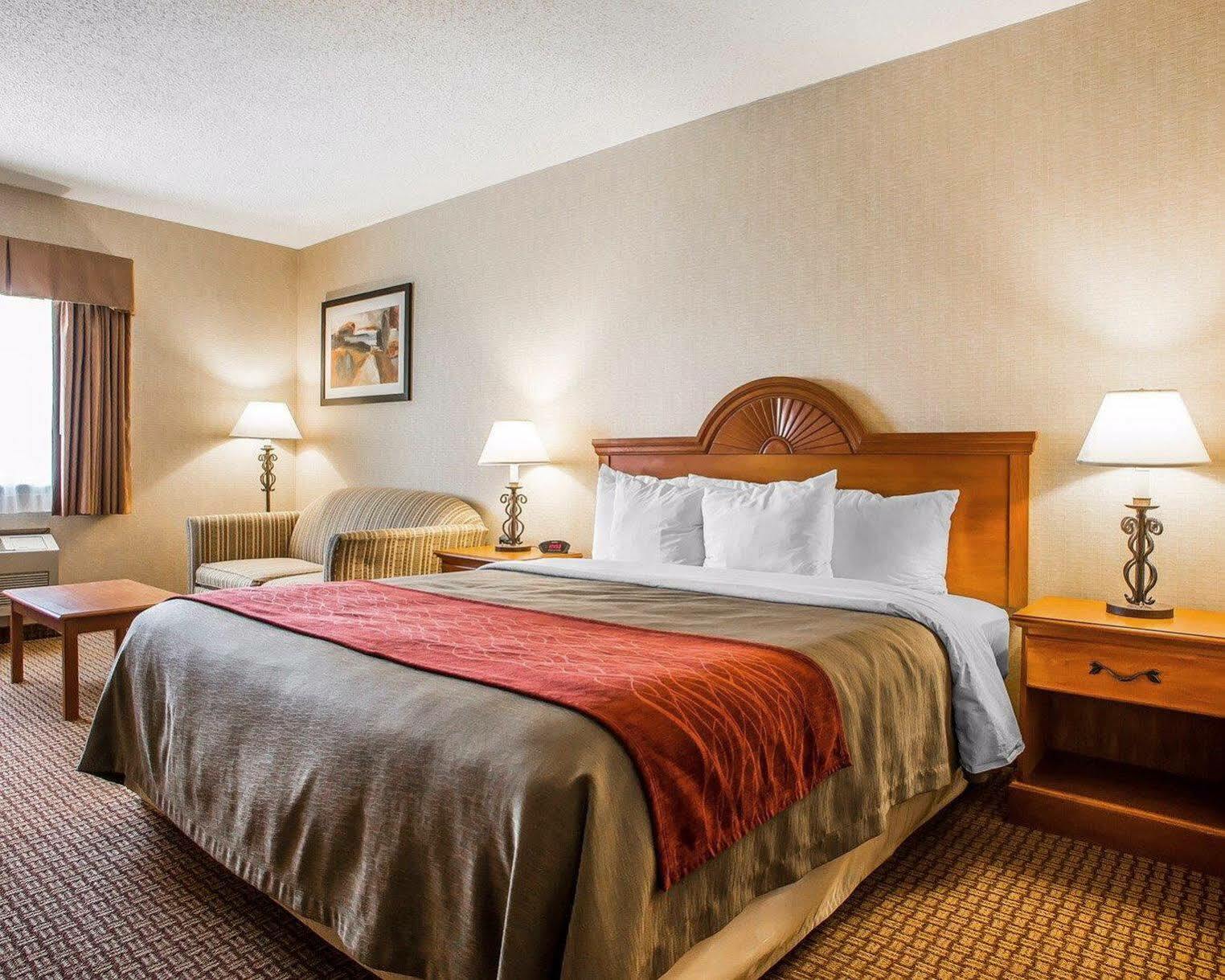 Days Inn By Wyndham Sidney Oh Eksteriør bilde